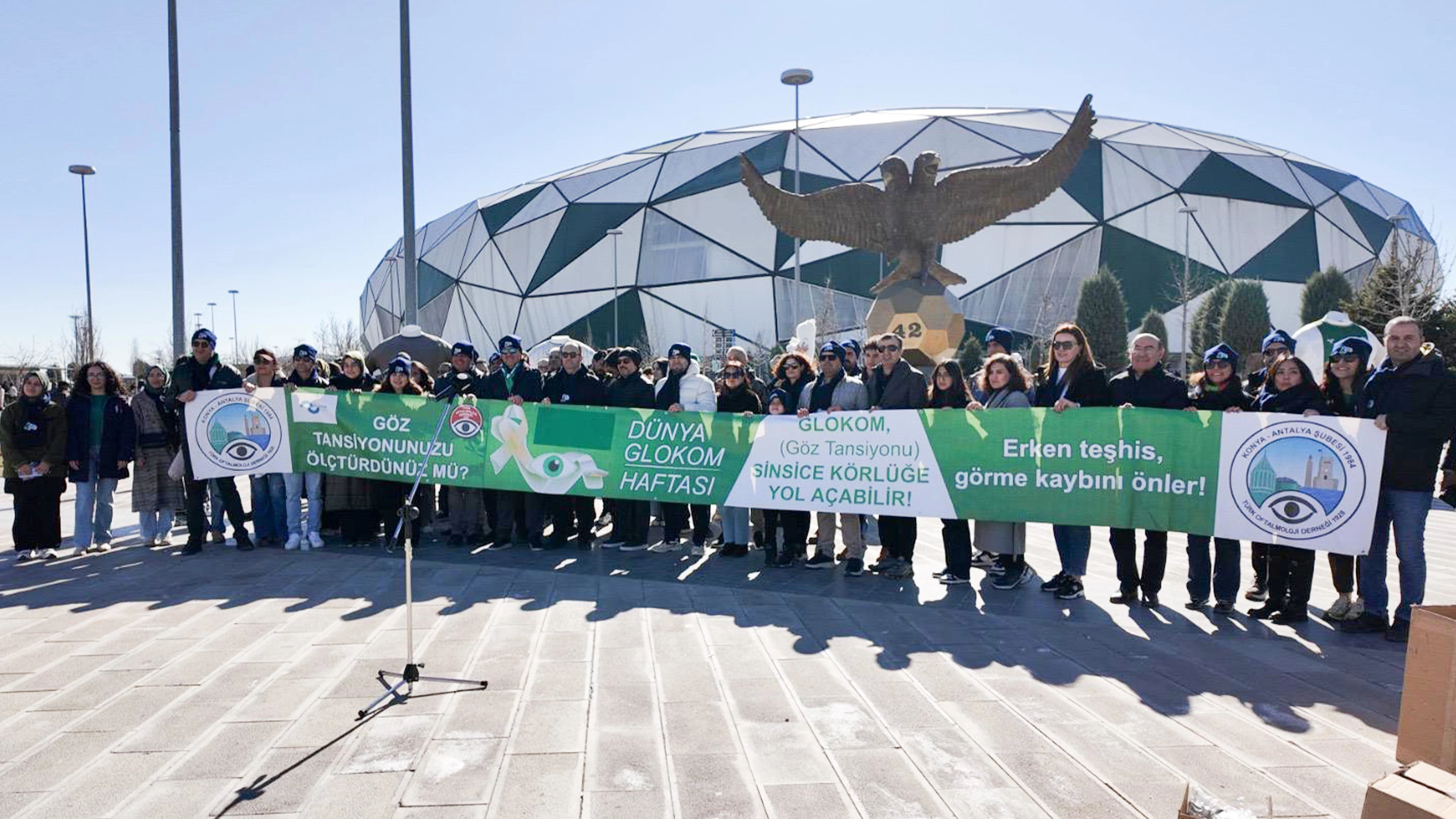 Selçuk Üniversitesinde kurulan stantta 3 gün göz tansiyonu ölçülecek